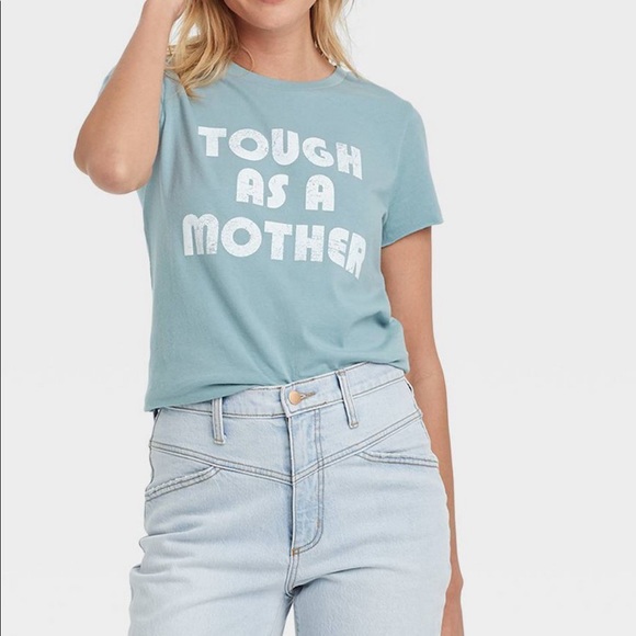 Mom graphic tshirt nwt - Picture 3 of 4